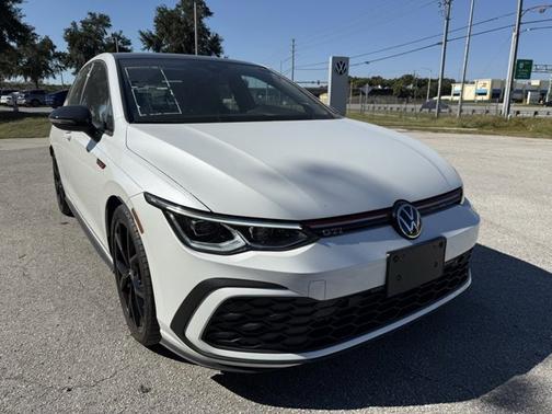 2024 Volkswagen Golf GTI 380 SE