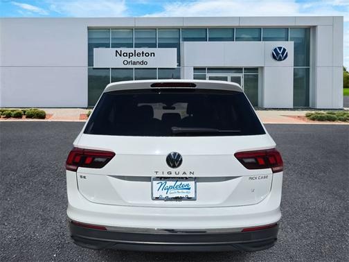 2022 Volkswagen Tiguan SE