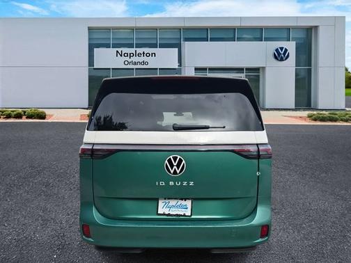 2025 Volkswagen ID. Buzz Pro S Plus