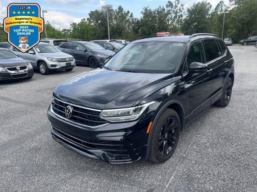 2024 Volkswagen Tiguan SE R-Line Black