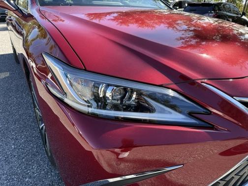 2023 Lexus ES 350 Base