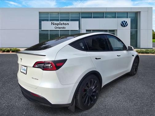 Pearl White Multi-Coat 2021 Tesla Model Y Performance