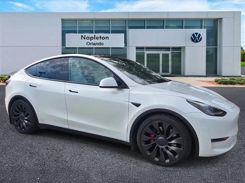 Pearl White Multi-Coat 2021 Tesla Model Y Performance