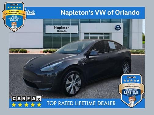 Stealth Gray 2024 Tesla Model Y Long Range