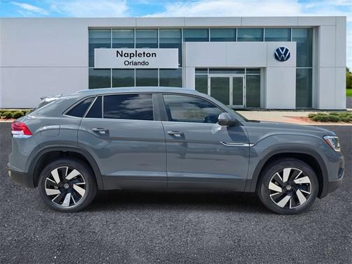 2025 Volkswagen Atlas Cross Sport 2.0T SE w/Technology