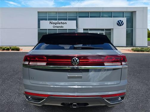 2025 Volkswagen Atlas Cross Sport 2.0T SE w/Technology