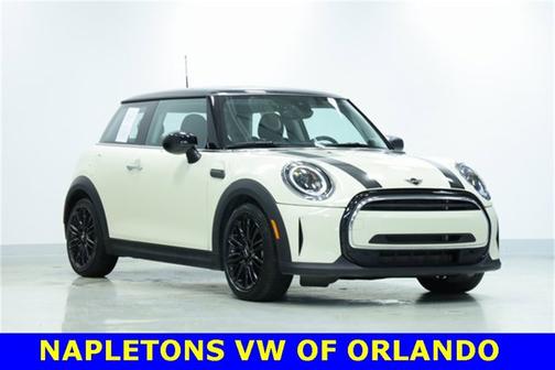 2023 MINI Hardtop Cooper