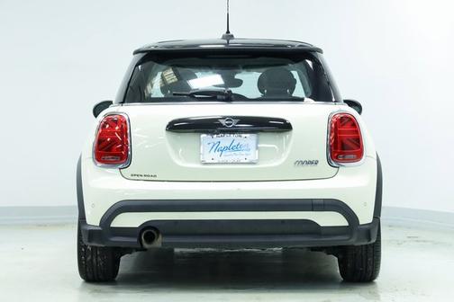 2023 MINI Hardtop Cooper Classic