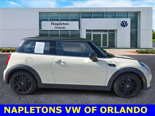 2023 MINI Hardtop Cooper