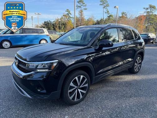 2024 Volkswagen Taos SE