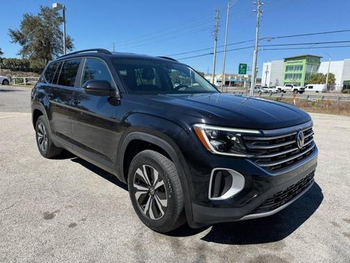 2024 Volkswagen Atlas 2.0T SE