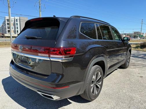 2024 Volkswagen Atlas 2.0T SE