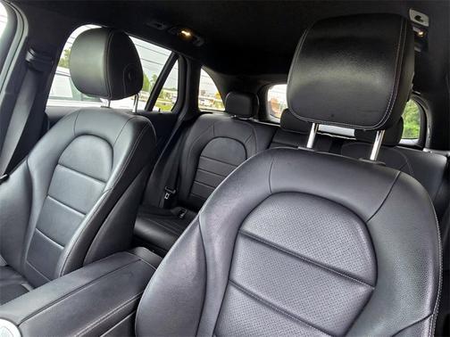 2019 Mercedes-Benz GLC 300 Base