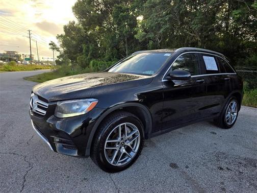 2019 Mercedes-Benz GLC 300 Base