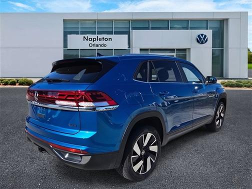 2024 Volkswagen Atlas Cross Sport 2.0T SE w/Technology
