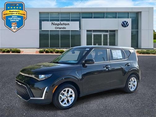 2024 Kia Soul LX