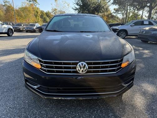 2019 Volkswagen Passat 2.0T Wolfsburg Edition