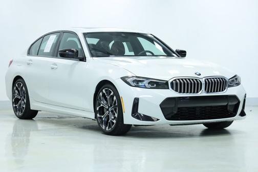 Alpine White 2025 BMW 330 330i