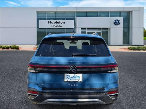 2025 Volkswagen Taos SE