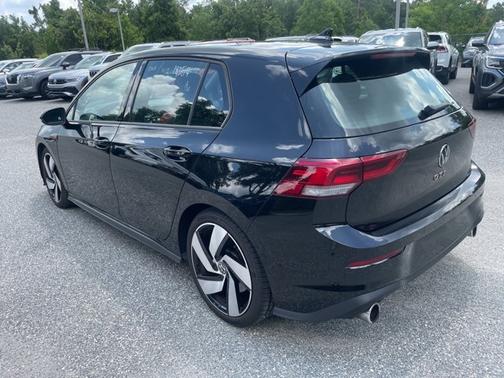2024 Volkswagen Golf GTI S