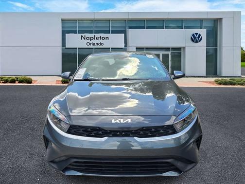 Gravity Gray 2024 Kia Forte LXS