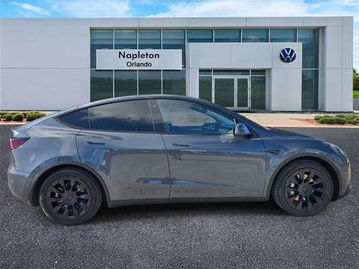 2022 Tesla Model Y Long Range
