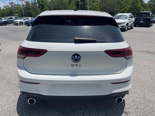 2023 Volkswagen Golf GTI Autobahn