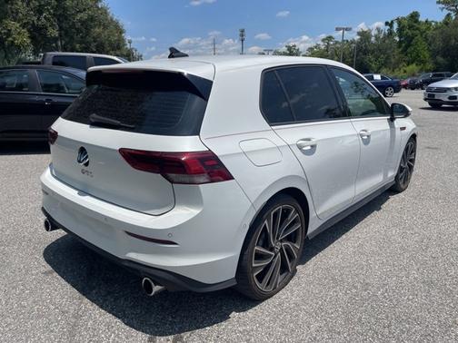 2023 Volkswagen Golf GTI Autobahn