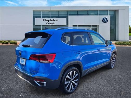 2022 Volkswagen Taos SE