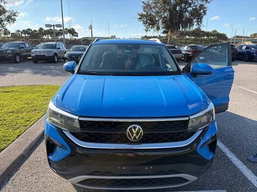 2022 Volkswagen Taos SE