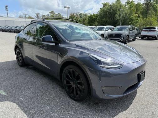 Gray 2022 Tesla Model Y Long Range