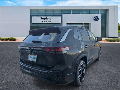 2026 Volkswagen Tiguan SEL R-Line Turbo