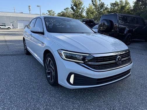 2023 Volkswagen Jetta SEL