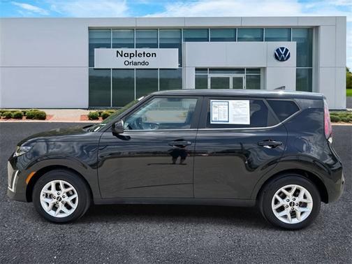 2024 Kia Soul LX