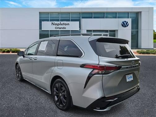 2024 Toyota Sienna XSE