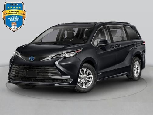 2024 Toyota Sienna XSE