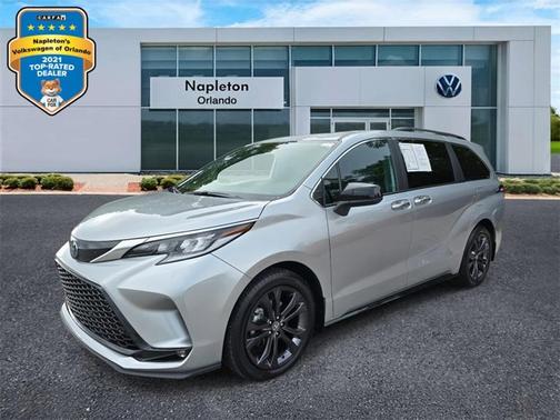 2024 Toyota Sienna XSE