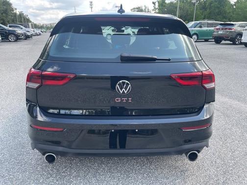 2024 Volkswagen Golf GTI S