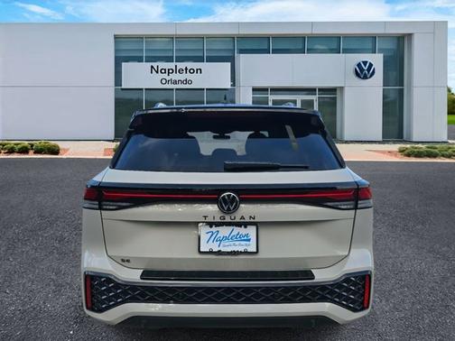 2026 Volkswagen Tiguan SE R-Line Black