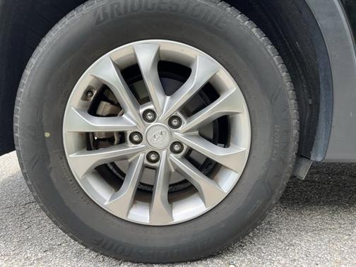 2020 Hyundai SANTA FE SE 2.4