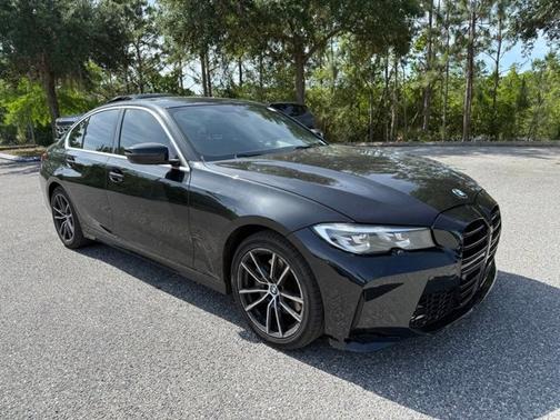 Black Sapphire Metallic 2020 BMW 330 i