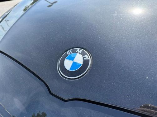 Black Sapphire Metallic 2020 BMW 330 i
