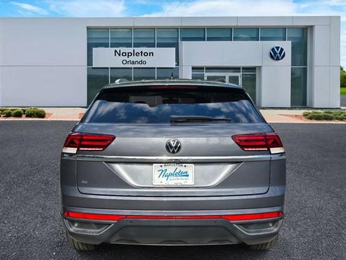 Silver 2022 Volkswagen Atlas Cross Sport 2.0T SE w/Technology
