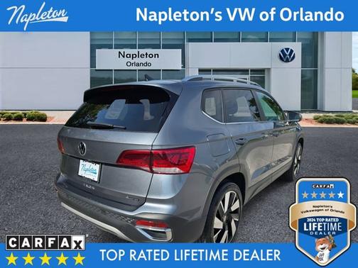 2024 Volkswagen Taos SEL