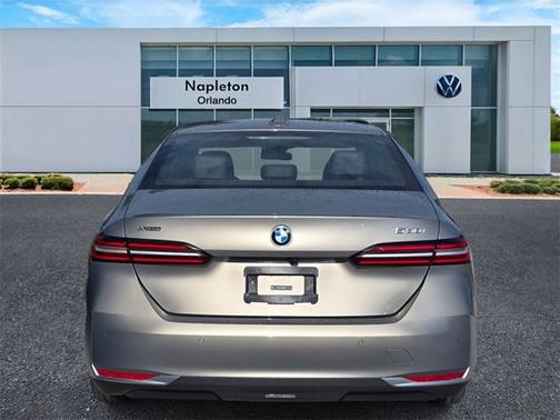 2024 BMW 530 530i xDrive