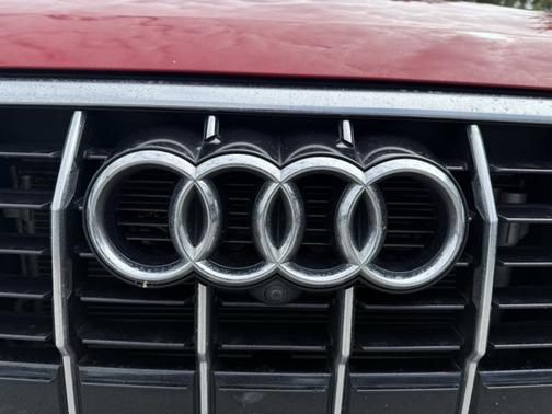 2023 Audi Q3 S line Premium Plus