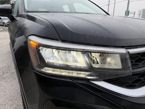 2022 Volkswagen Taos S