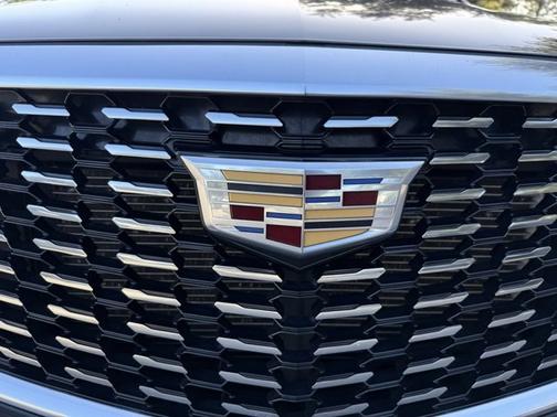 2020 Cadillac XT5 Premium Luxury FWD