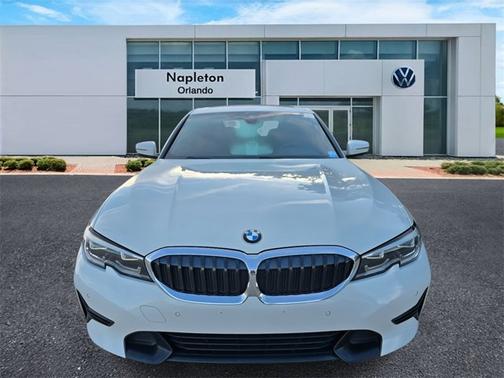 2019 BMW 330 i xDrive