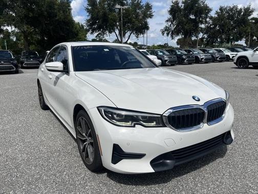 2019 BMW 330 i xDrive